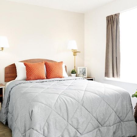Intown Suites Extended Stay Newport News Va - South Eksteriør billede